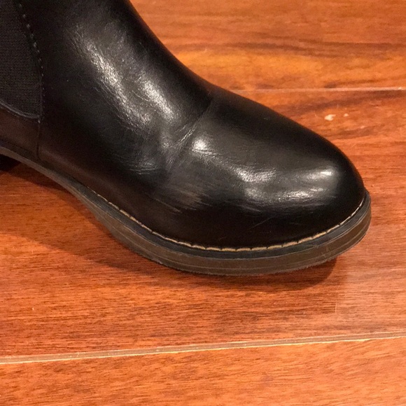 Booties - Picture 2 of 4